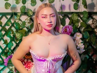 AlanaLeBlanc profile